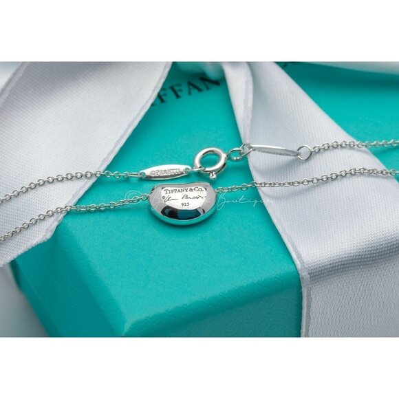 Tiffany & Co. Bean Necklace Elsa Peretti11mm Pendant in Silver on a 16" Chain - Picture 2 of 7